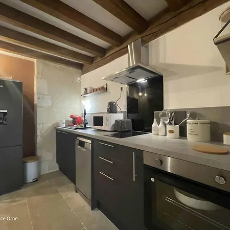 Gite De Charme Avec Terrasse Et Jardin Clos, Animaux Admis. - Fr-1-497-207 *
