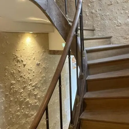 Apartment Gite De Charme Avec Terrasse Et Jardin Clos, Animaux Admis. - Fr-1-497-207 *
